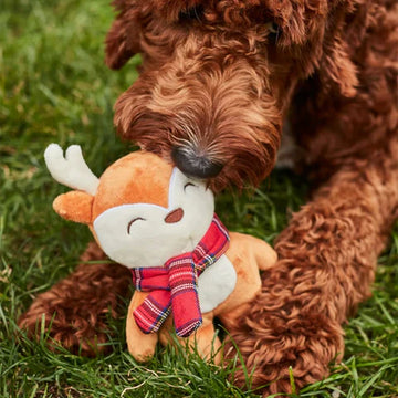Soft and adorable reindeer companion: packing the feeling of companionship into a plush toy